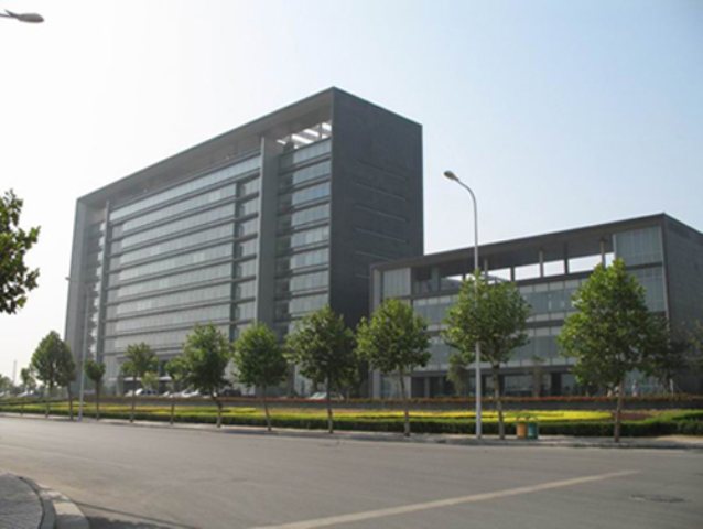 J . 河南鄭州日產(chǎn)汽車