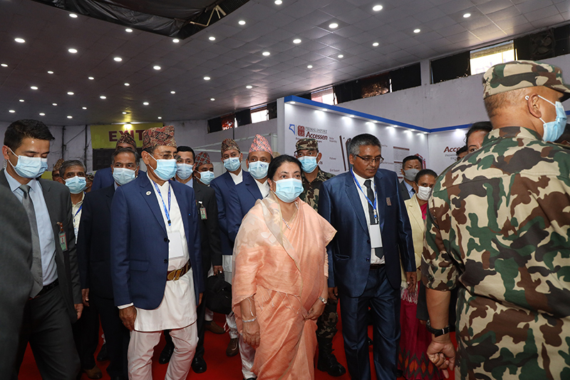 尼泊爾總統(tǒng)參與會(huì)議 800.jpg